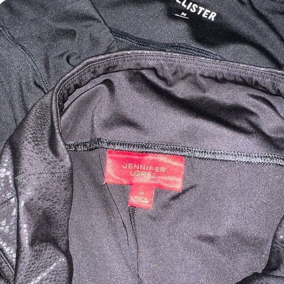 Hollister and Jennifer Lopez leggings wet look black vinyl snakeskin bundle set - Picture 4 of 8